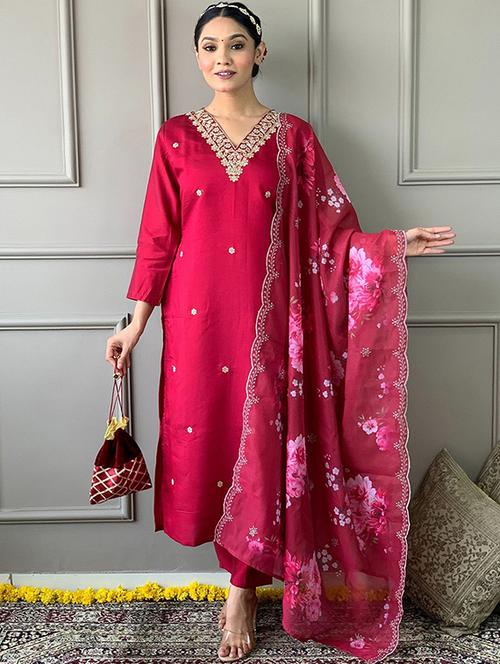 women three quarter sleeve kurta pant with dupatta set - 21954188 - Standard Image - 0