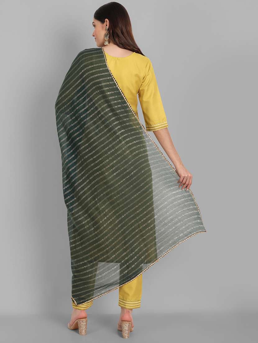 women three quarter sleeve kurta pant with dupatta set - 21954213 - Standard Image - 3