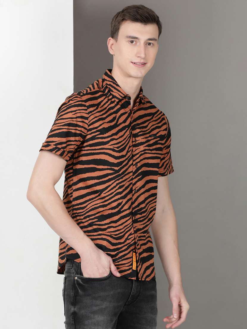 men printed short sleeve regular fit casual shirt