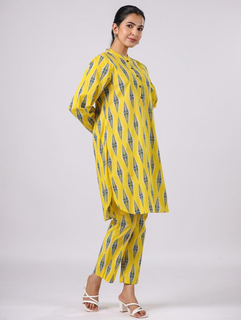 women printed long sleeve ethnic co ord set - 21954631 - Standard Image - 3