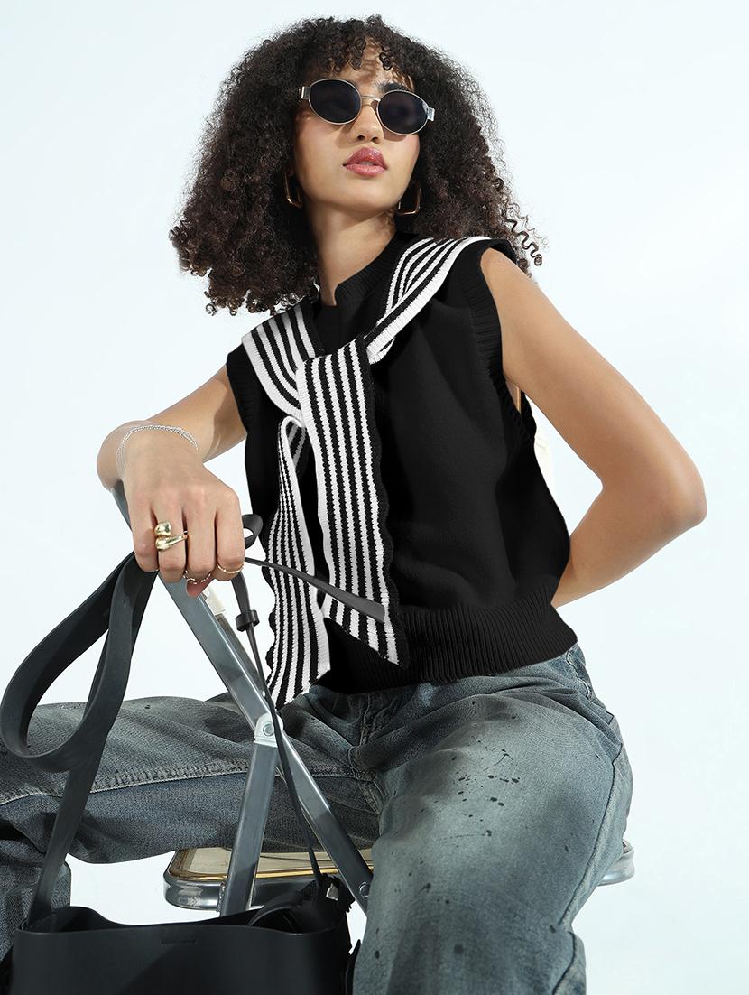 women solid sleeveless tie up neck top - 21955840 - Standard Image - 3