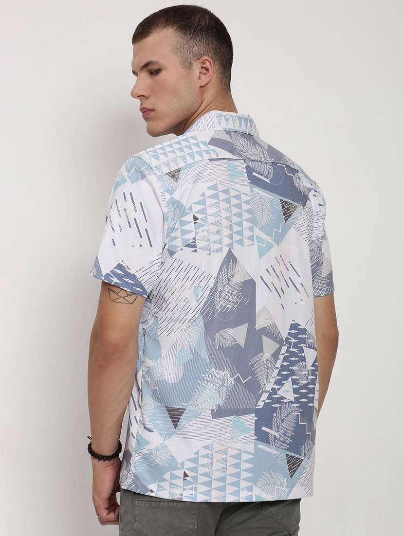 men printed cuban collared short sleeve shirt - 21955967 -  Standard Image - 3