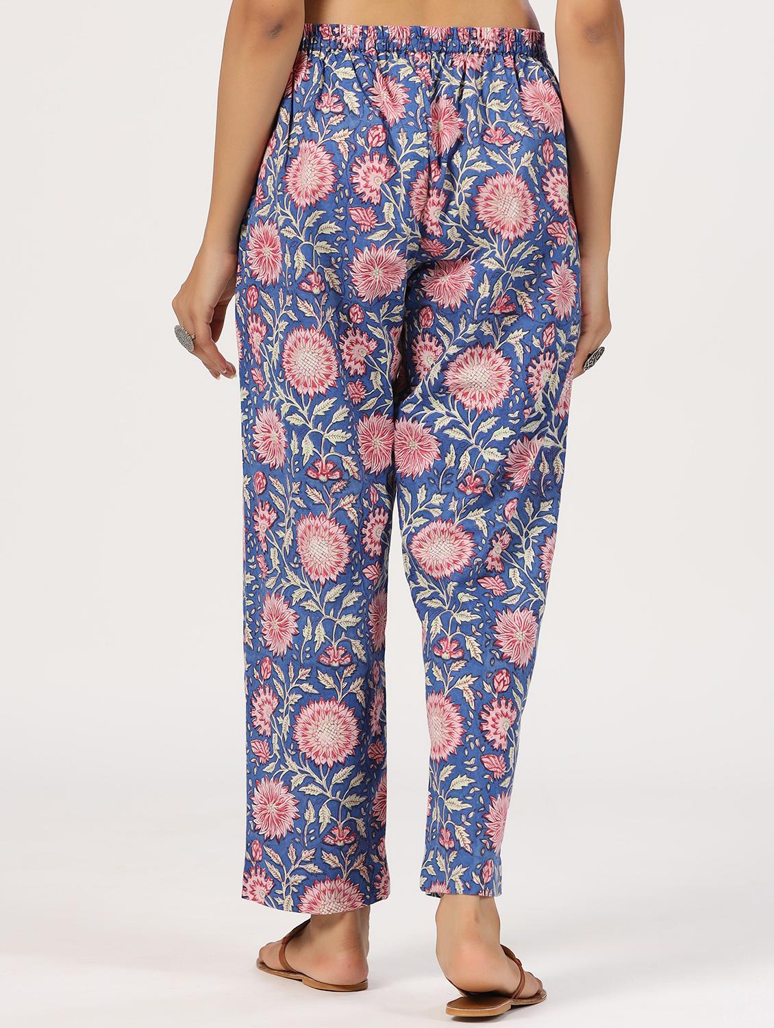 women blue floral printed mid rise tapered pant - 21956034 - Standard Image - 3