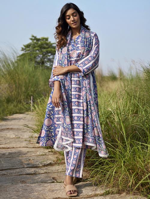 women floral printed long sleeve a-line kurta - 21956049 - Standard Image - 0