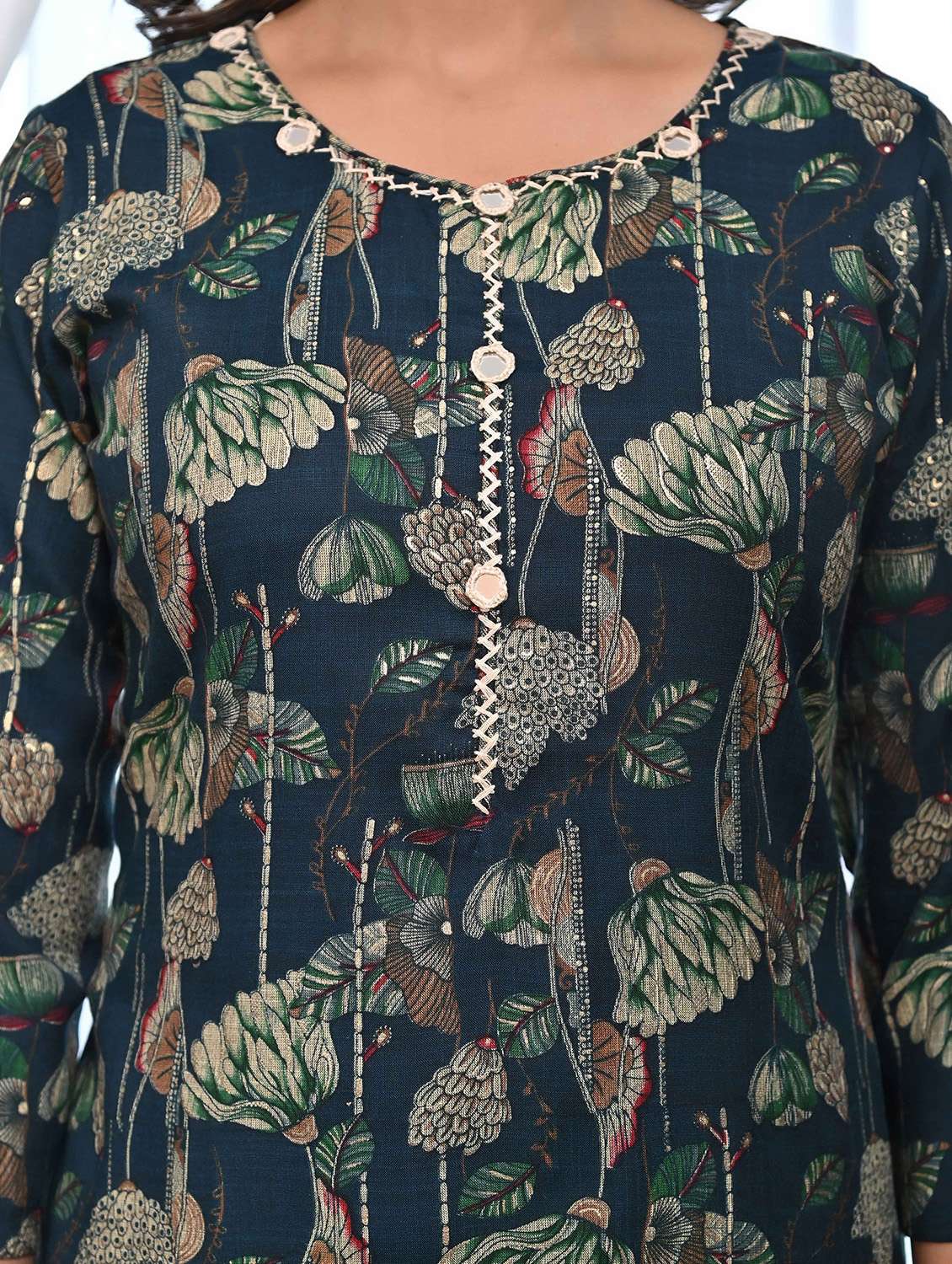 women three quarter sleeve kurta pant with dupatta set - 21956096 -  Standard Image - 5