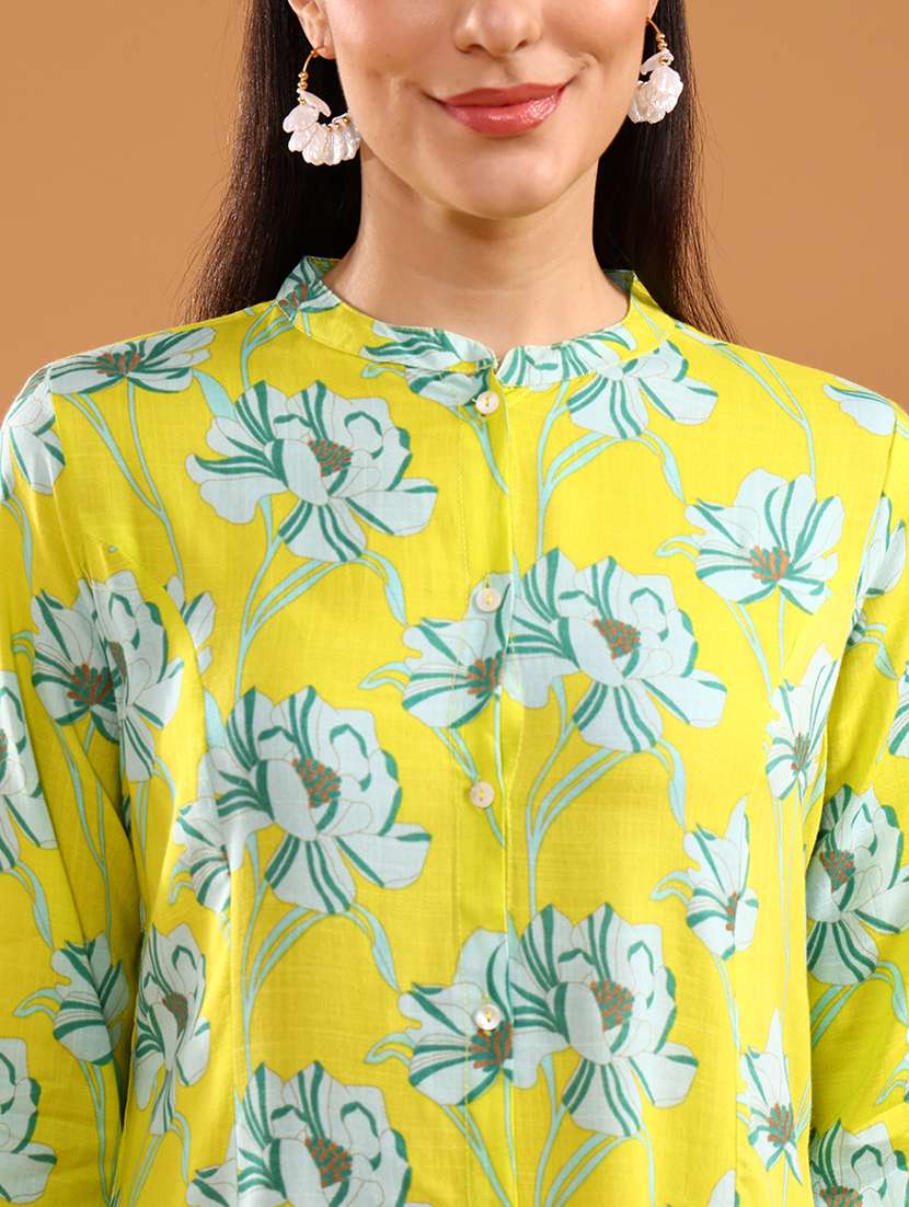 women three quarter sleeve straight kurta - 21956318 -  Standard Image - 5