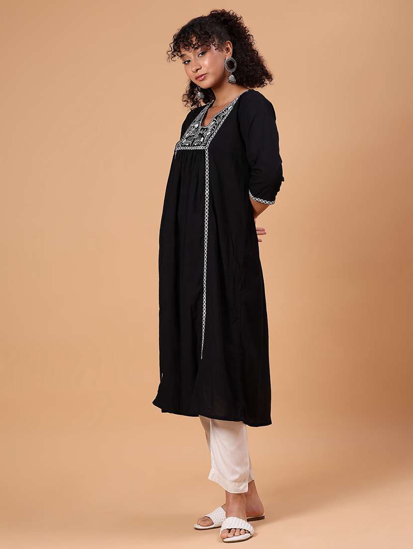 women embroidered three quarter sleeve a-line kurta - 21956348 - Standard Image - 3