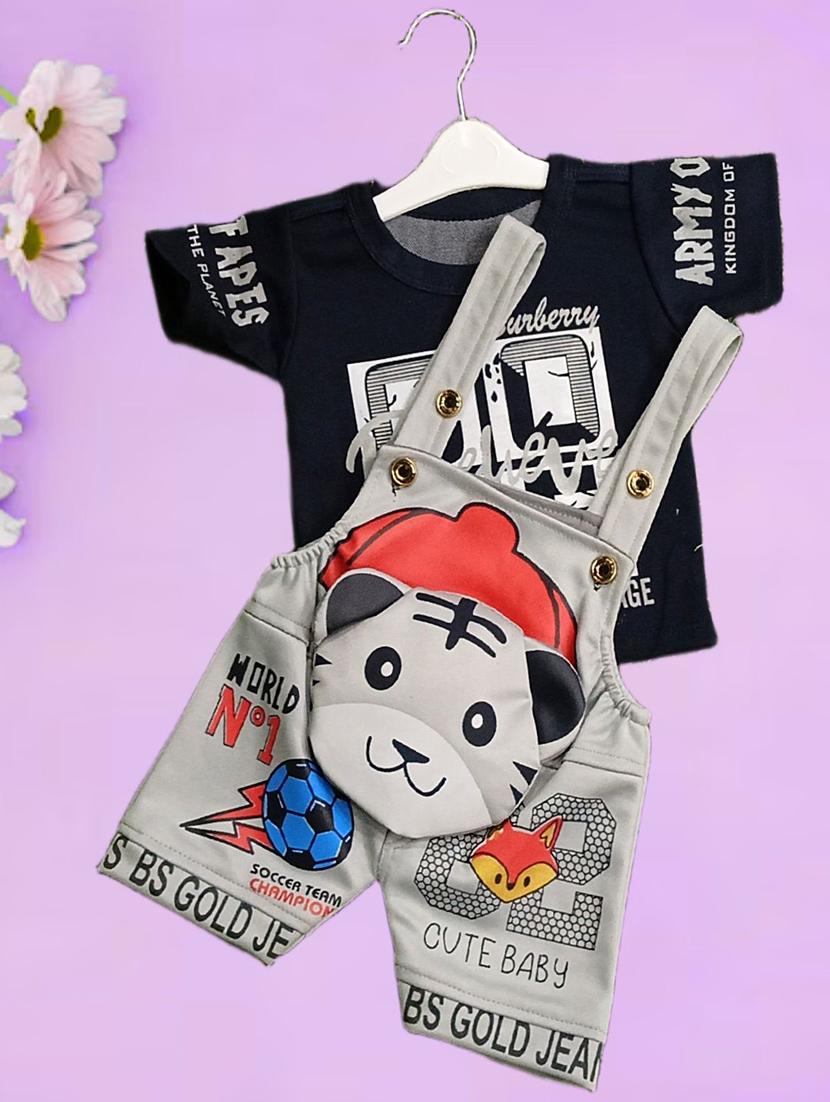 kids printed t-shirt with dungree set - 21956457 - Zoom Image - 0