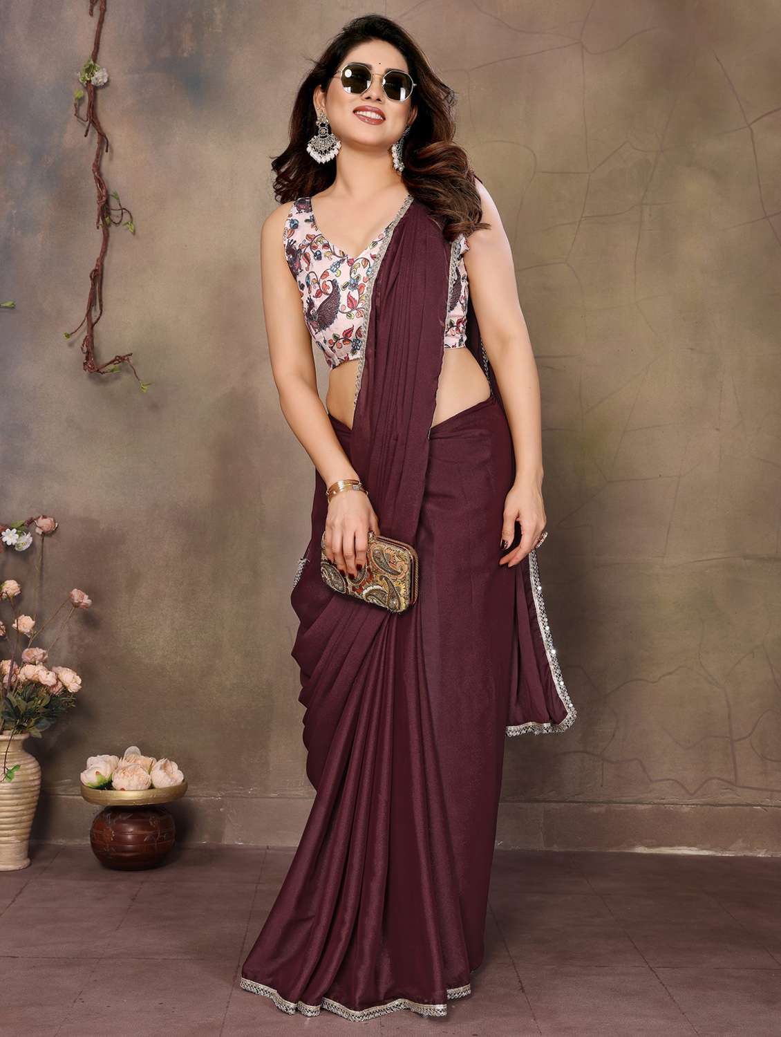 women maroon plain saree with blouse - 21956474 -  Standard Image - 5