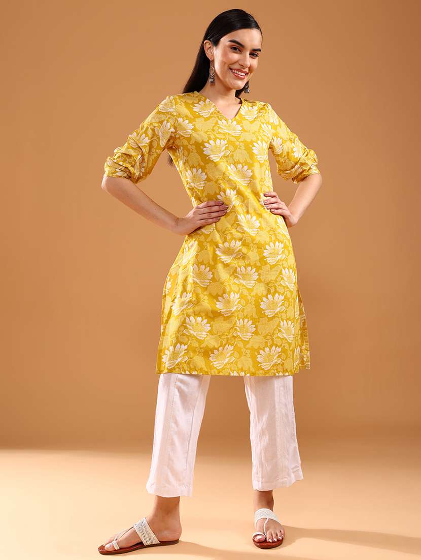 women three quarter sleeve straight kurta