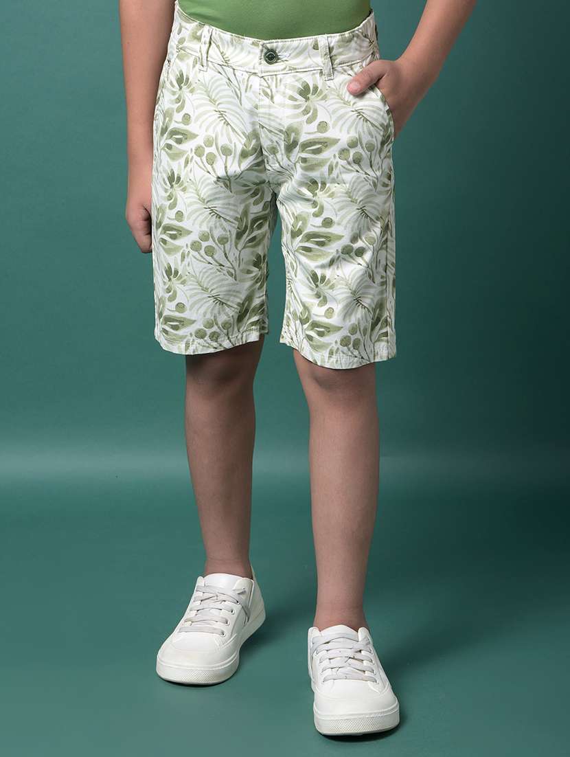 boys printed mid rise regular fit shorts 