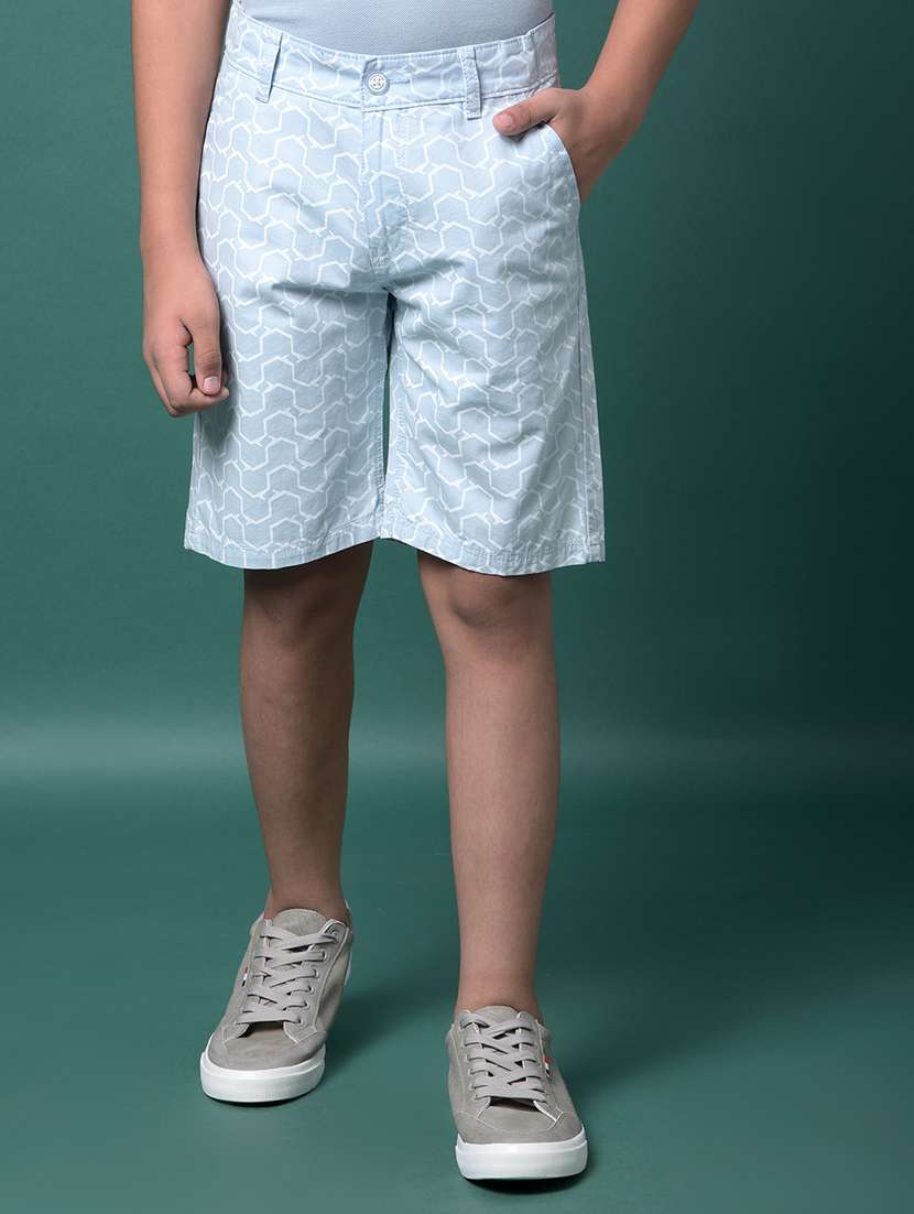 boys printed mid rise regular fit shorts 