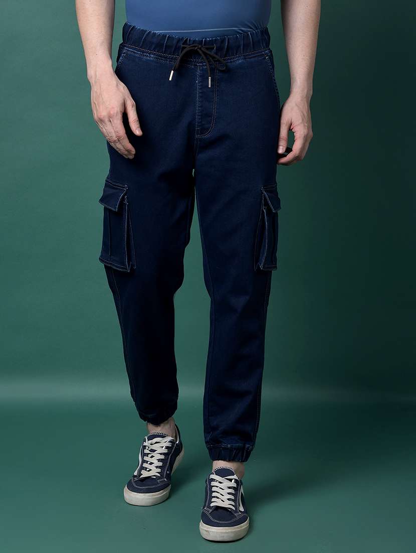 men navy blue solid mid rise jogger cargo
