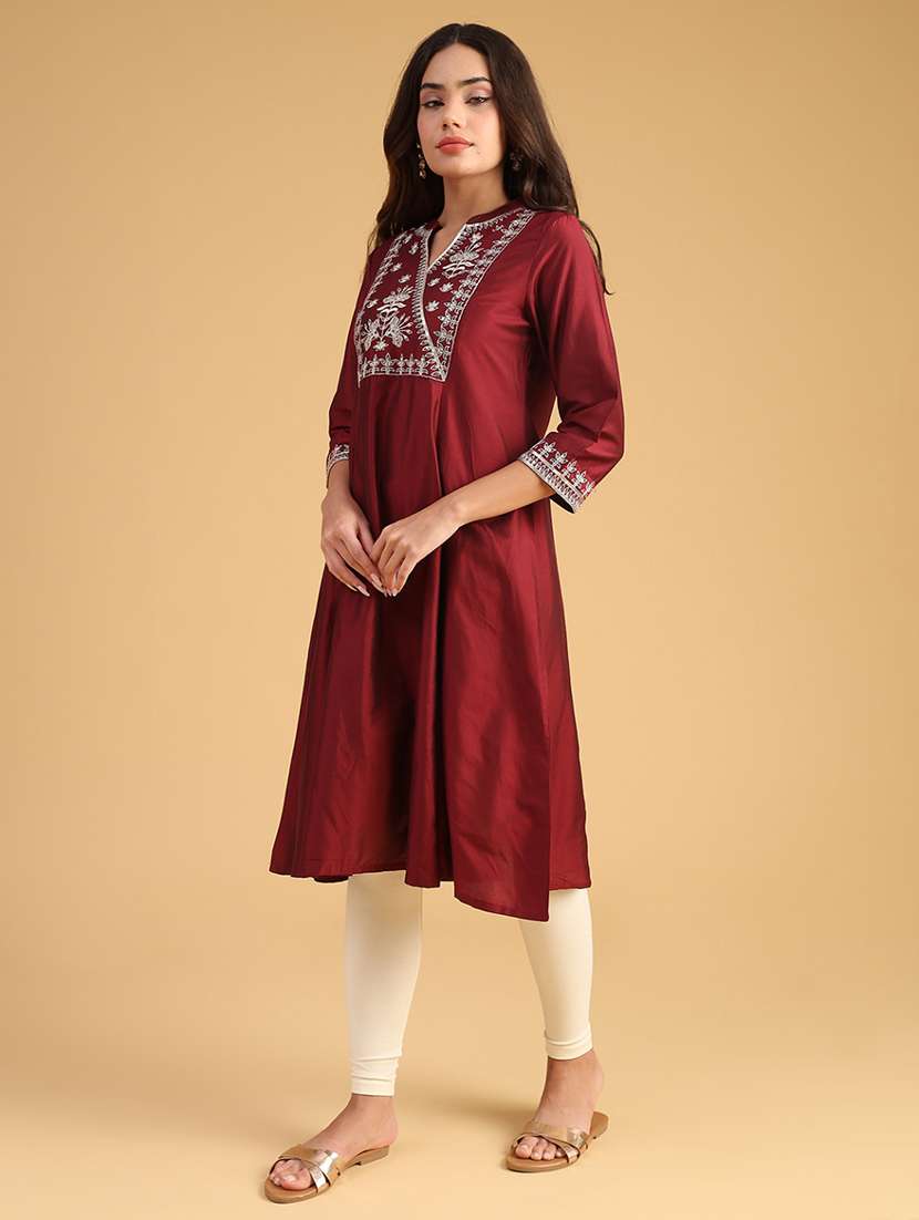 women embroidered three quarter sleeve a-line kurta - 21956931 -  Standard Image - 3