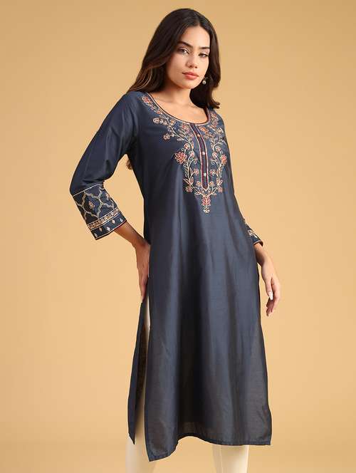 women embroidered long sleeve straight kurta - 21956932 -  Standard Image - 0