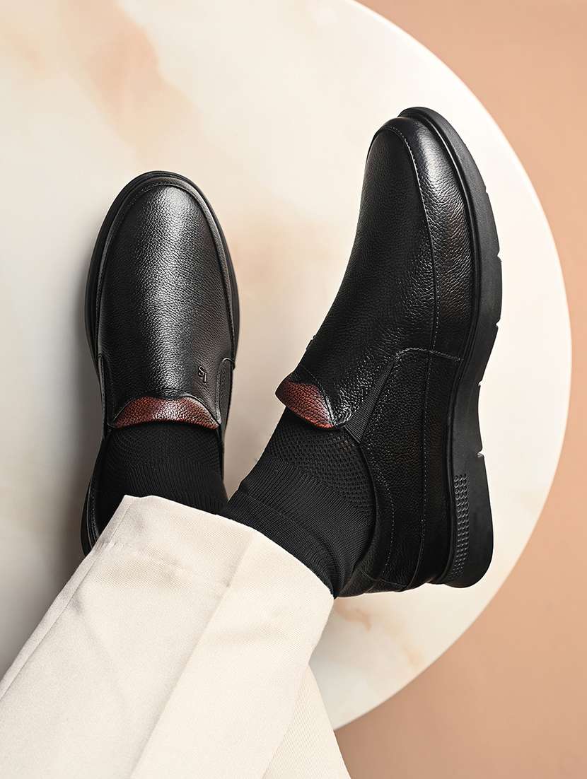 men black slip on formal shoe