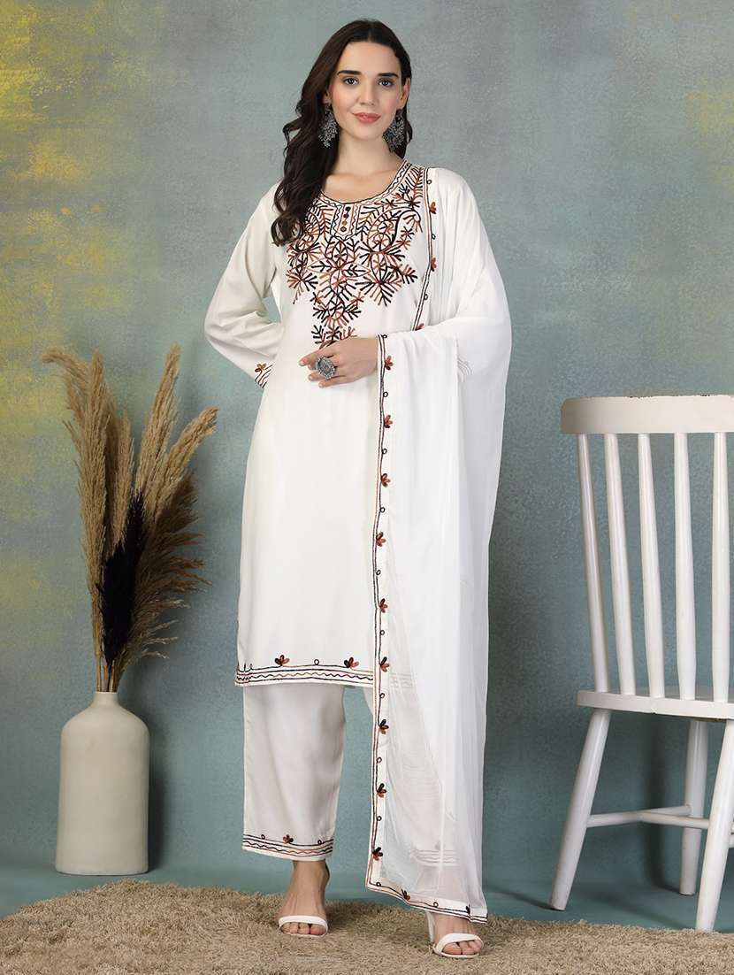 women embroidered long sleeve kurta pant with dupatta set - 21956978 -  Zoom Image - 0