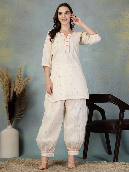 women three quarter sleeve kurta salwar set
