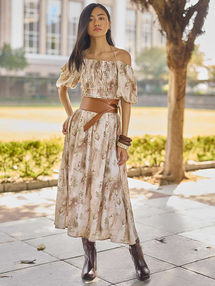 women floral print pufff sleeve fit & flare dress