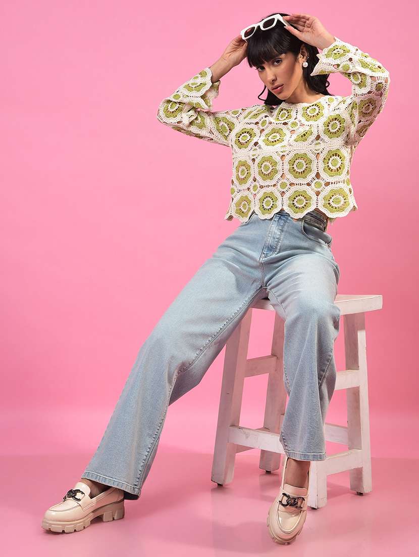 women green long sleeve crop crochet top - 21957036 -  Standard Image - 5