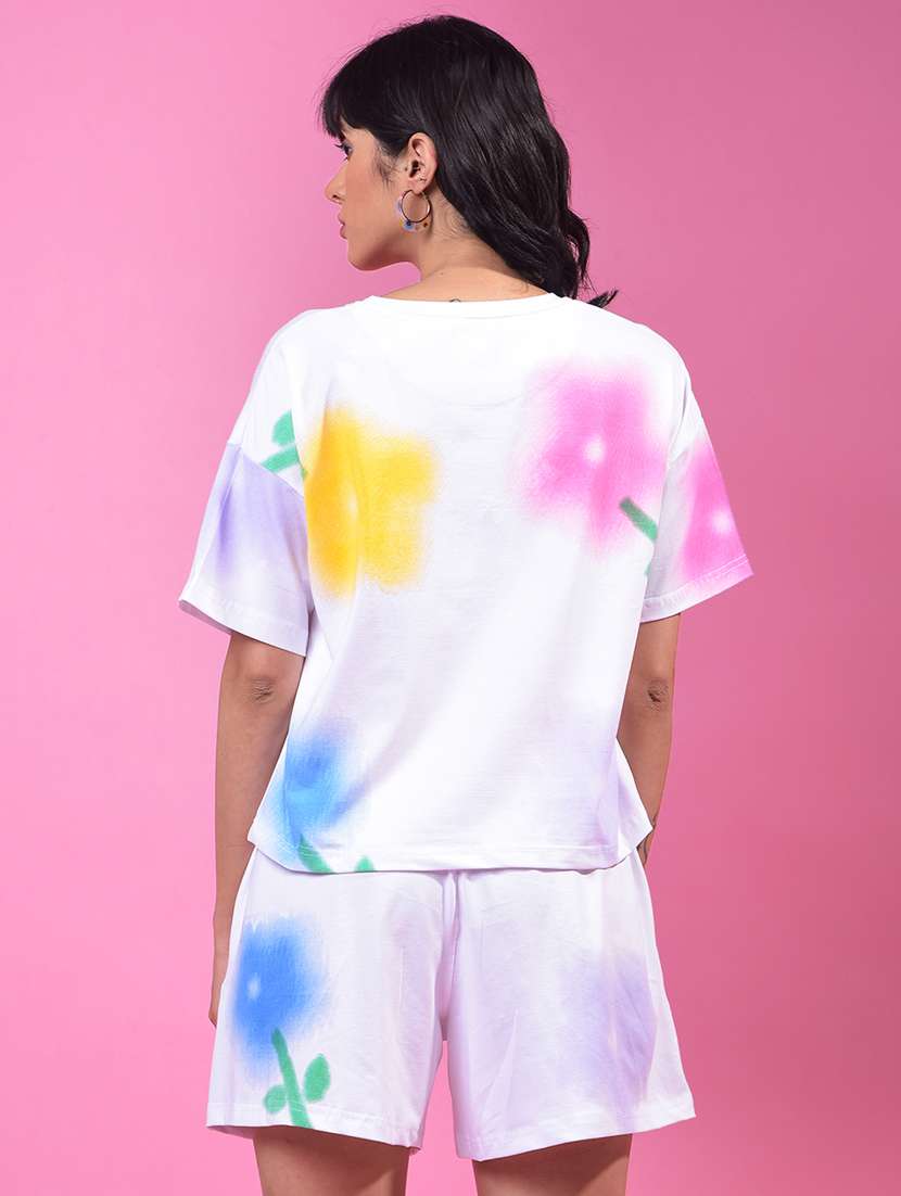 women printed short sleeve oversized crop t-shirt - 21957056 -  Standard Image - 3