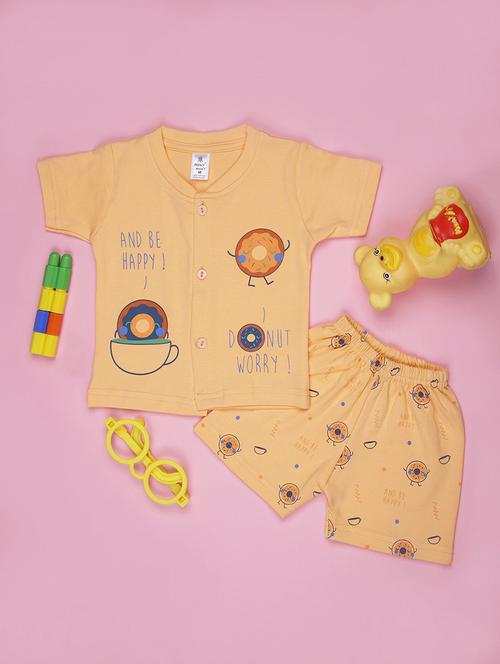 kids printed t-shirt and shorts co-ord set - 21957362 - Standard Image - 0