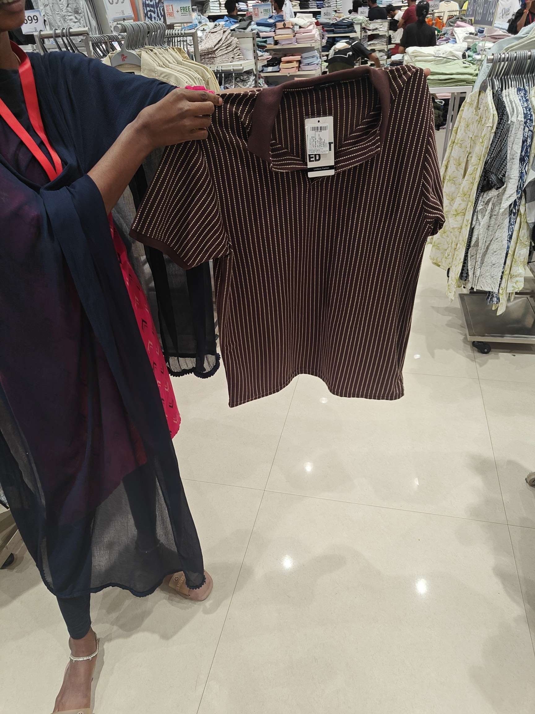 dark brown towel knit tshirt - 21957679 - Zoom Image - 0