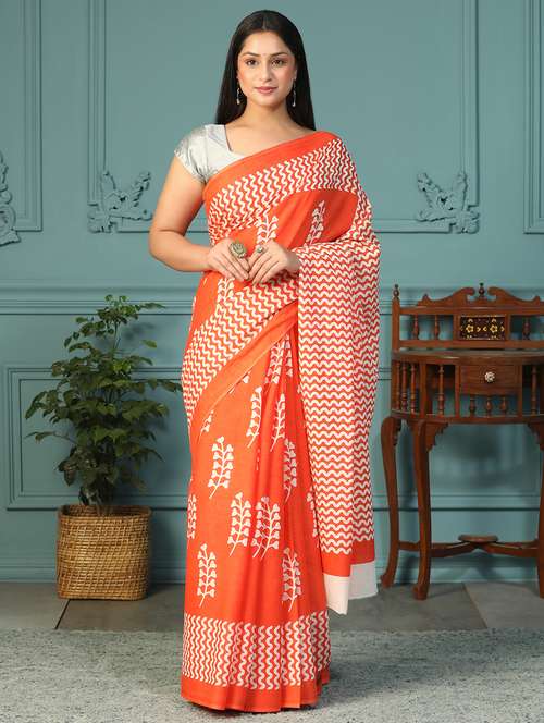 women printed casual wear saree with blouse - 21957826 -  Standard Image - 0