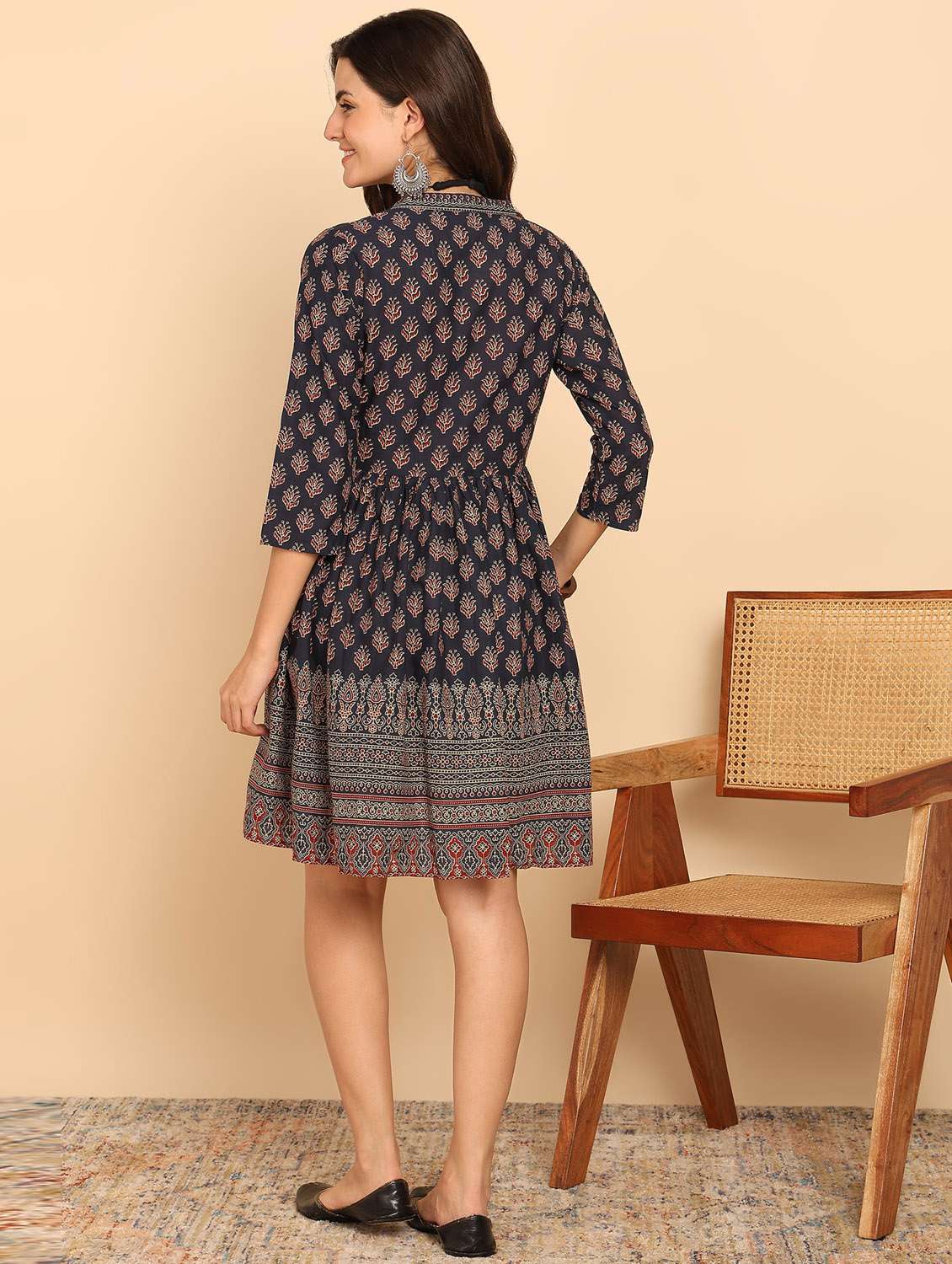 women black printed fit & flare ethnic dress - 21957942 -  Standard Image - 3