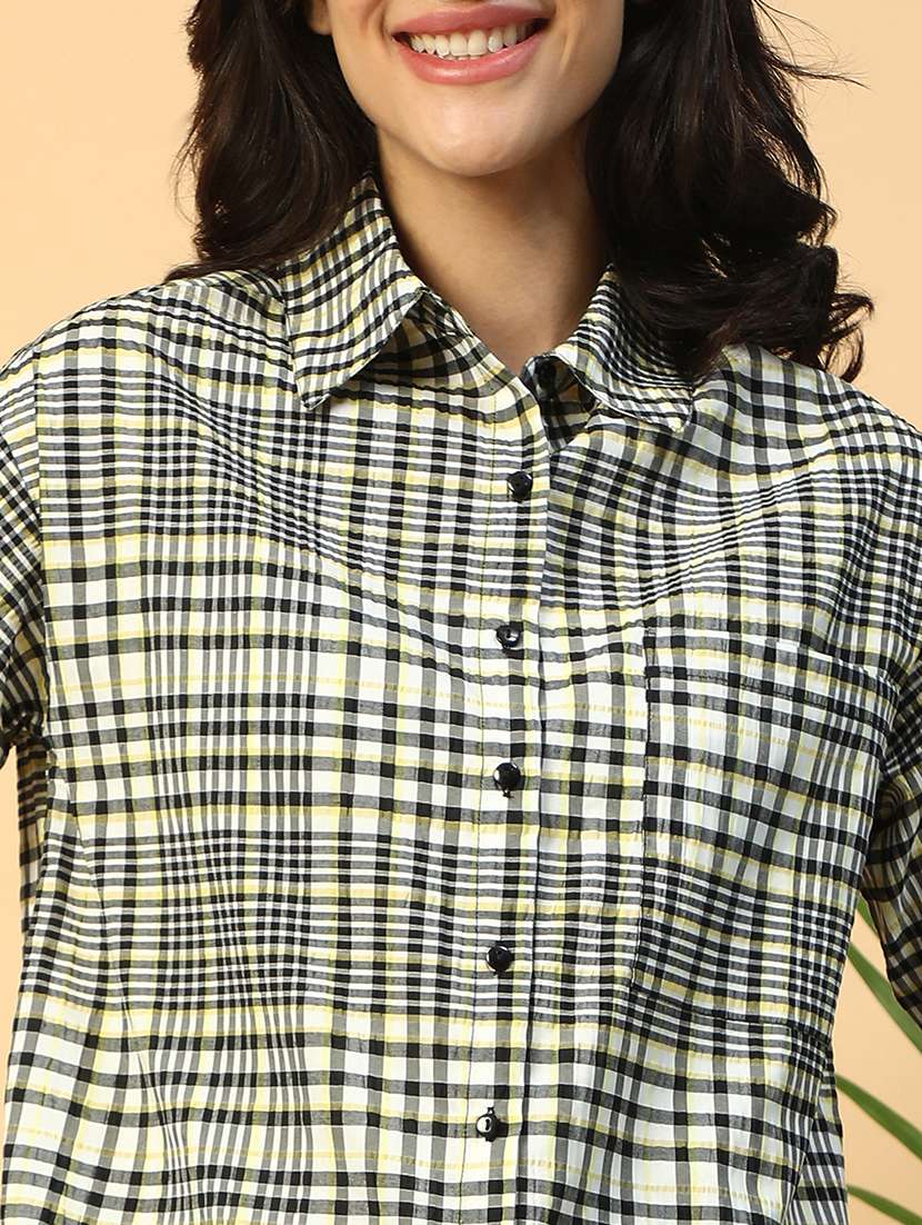 women checkered collared short sleeve regular shirt - 21958321 - Standard Image - 5