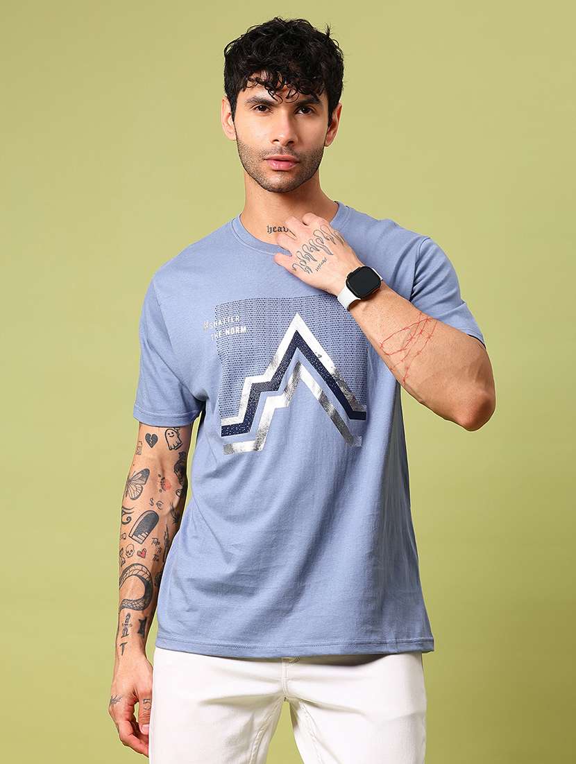 men front print round neck regular fit t-shirt