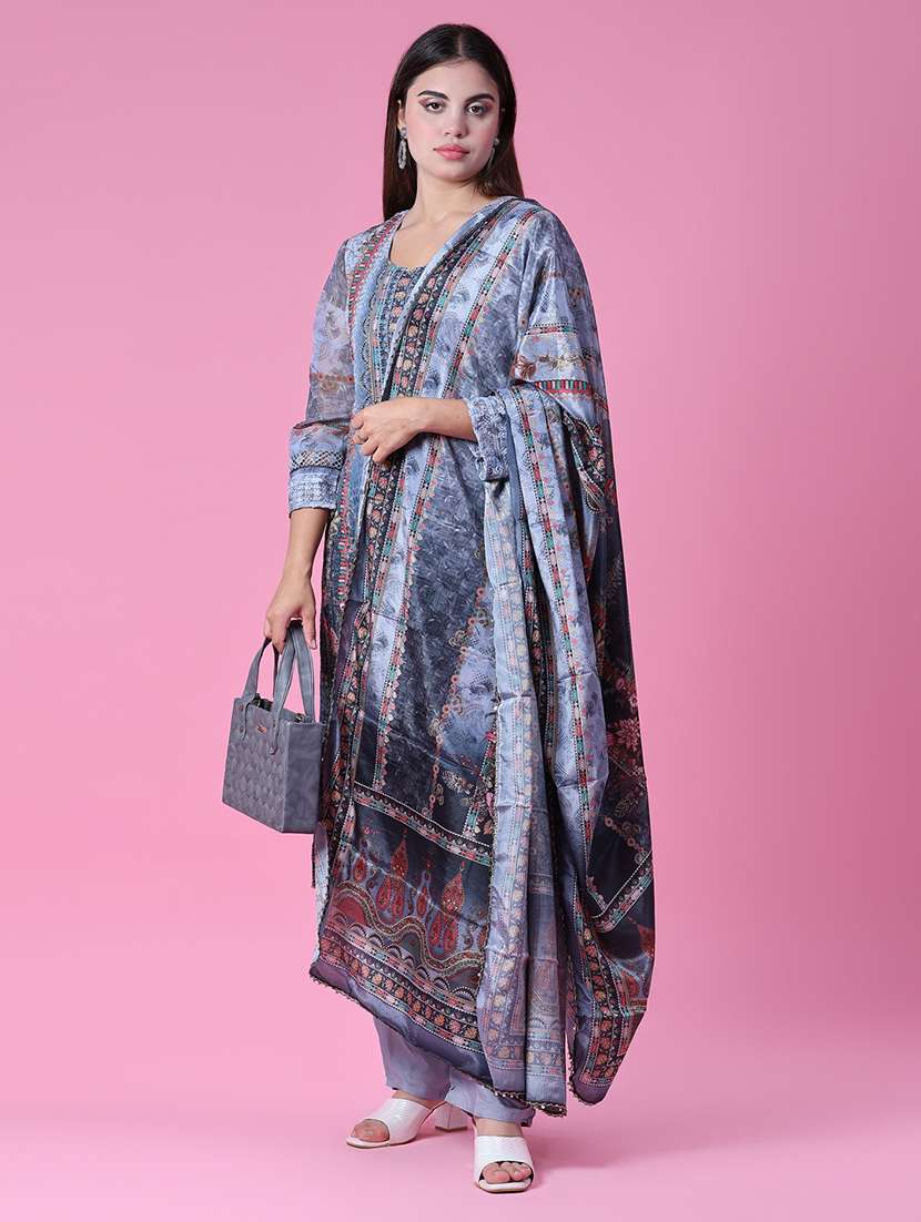 women three quarter sleeve kurta pant with dupatta set