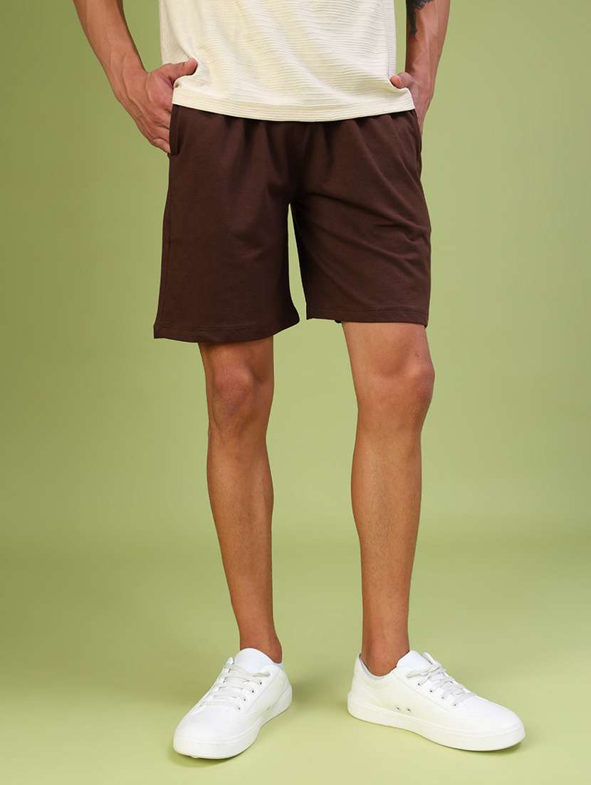 men solid mid rise bermuda short