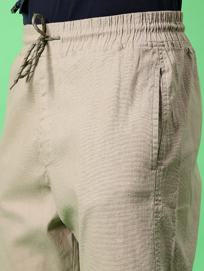 men solid mid rise flat front casual chinos - 21959352 - Standard Image - 5