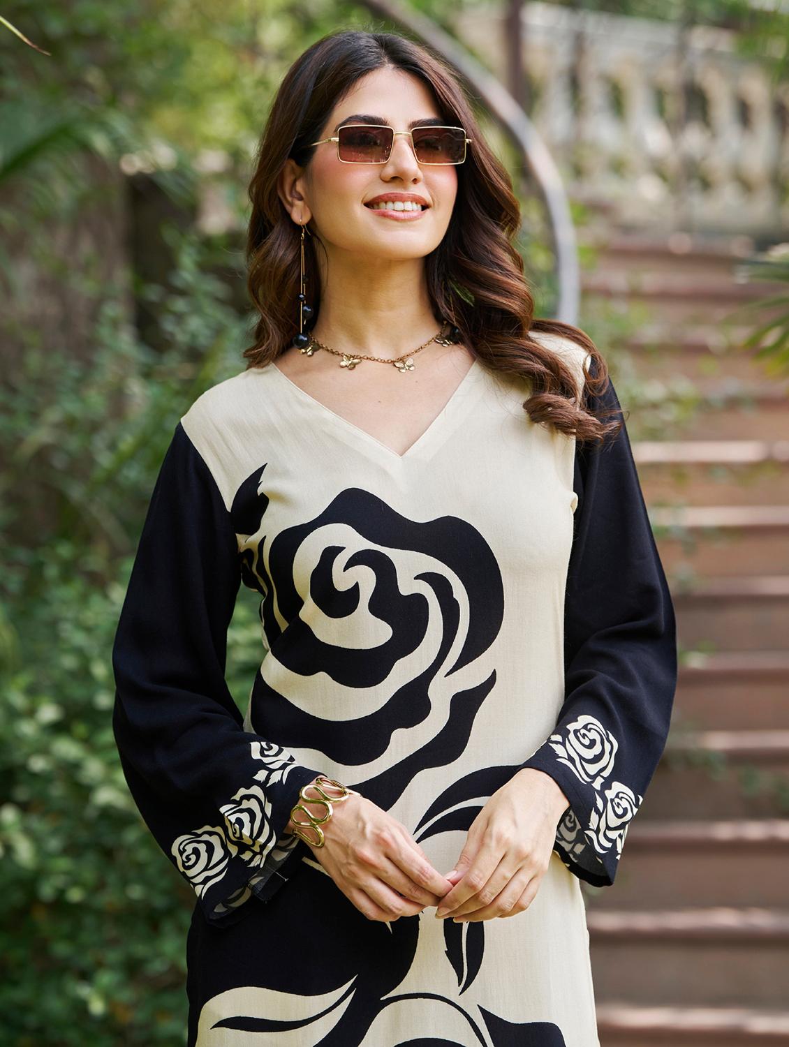 women floral printed long sleeve straight kurta - 21959423 - Standard Image - 5