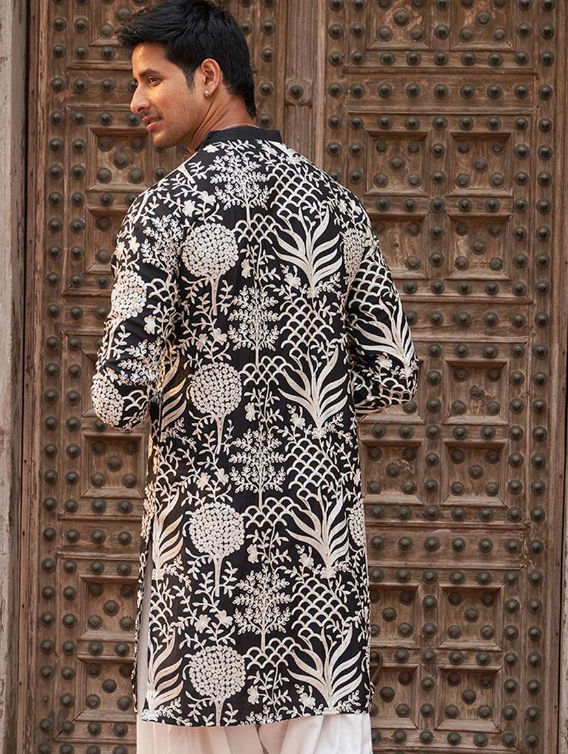 men embroidered mandarin neck long kurta - 21959434 - Standard Image - 5