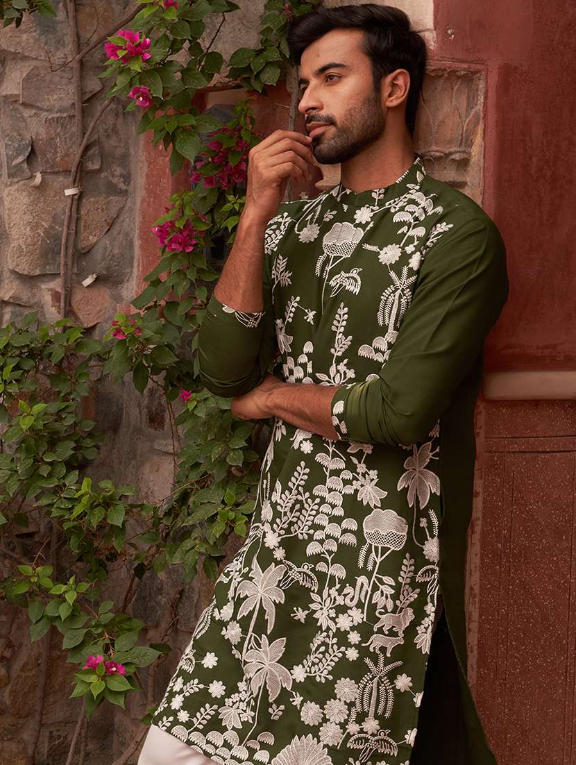 men embroidered mandarin neck long kurta - 21959445 - Standard Image - 3
