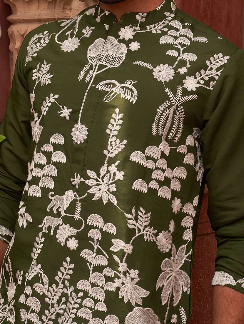 men embroidered mandarin neck long kurta - 21959445 - Standard Image - 5