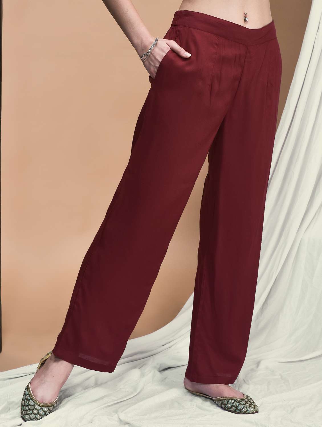 women three quarter sleeve kurta pant set - 21959505 -  Standard Image - 5