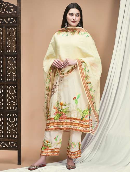 women three quarter sleeve kurta pant with dupatta set - 21959515 -  Standard Image - 0