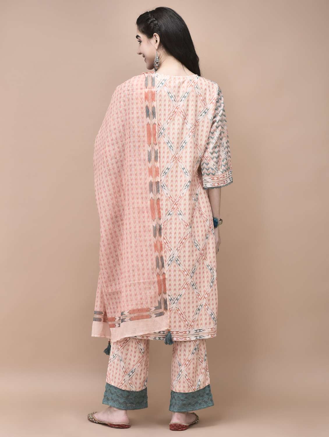 women three quarter sleeve kurta pant with dupatta set - 21959526 -  Standard Image - 3