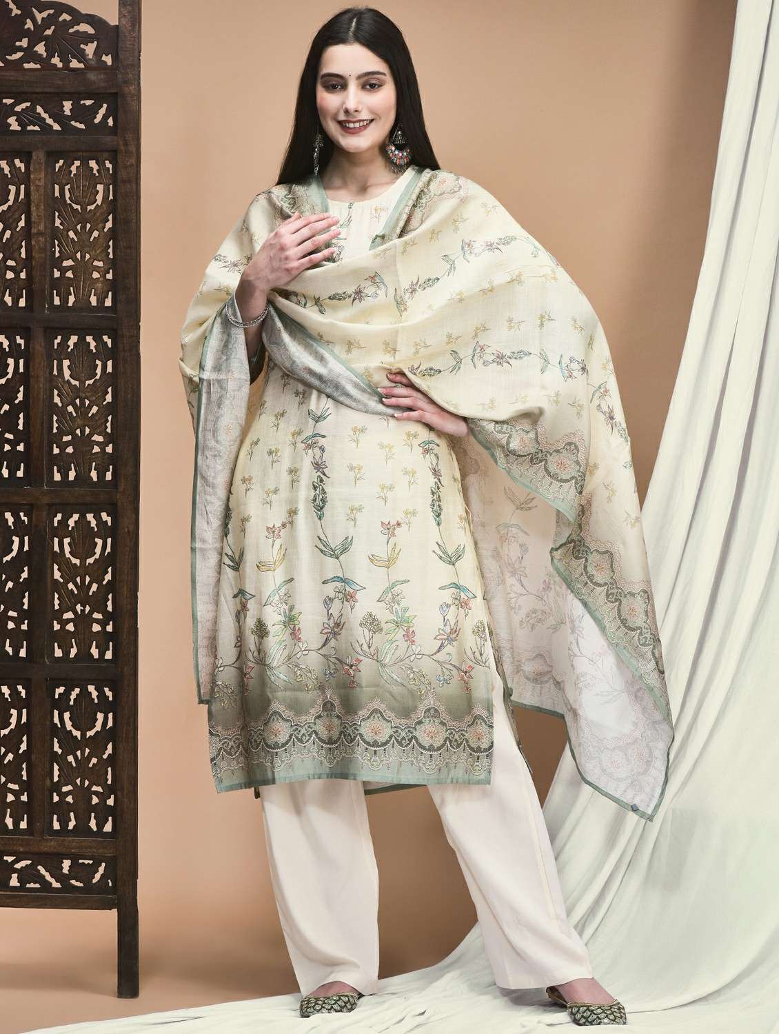women three quarter sleeve kurta pant with dupatta set