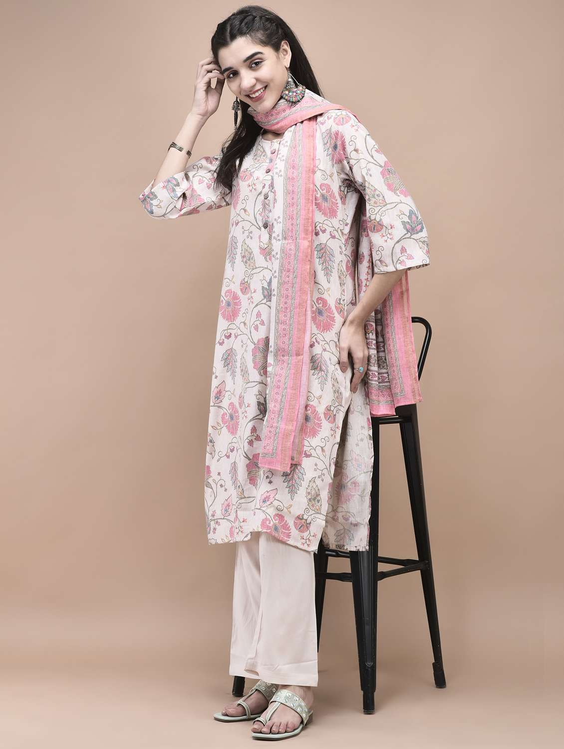 women three quarter sleeve kurta palazzo with dupatta set