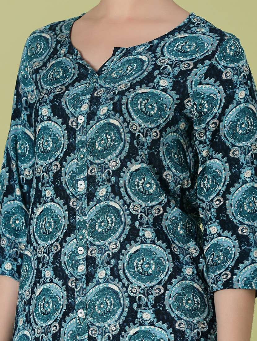 women three quarter sleeve straight kurta - 21959777 -  Standard Image - 5