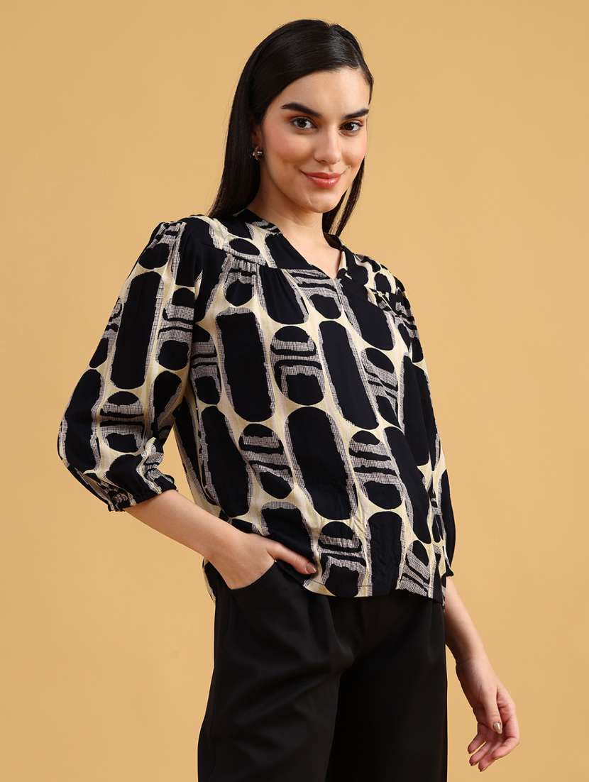 women abstract mandarin neck top - 21959797 -  Standard Image - 3
