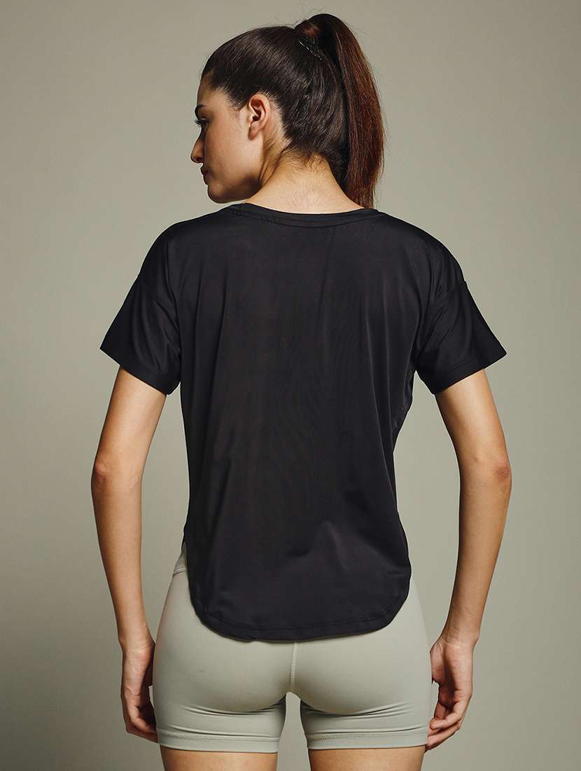 women typography prnted dri-fit sports t-shirt - 21959987 -  Standard Image - 3