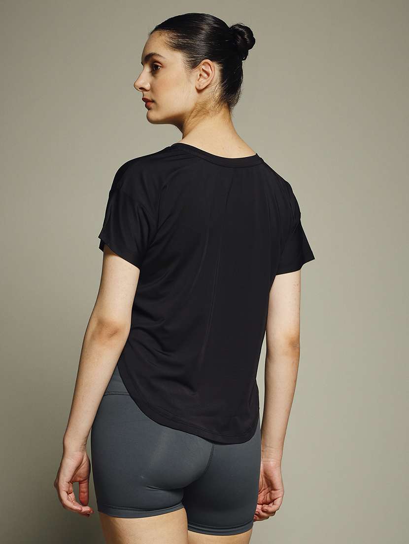 women typography prnted dri-fit sports t-shirt - 21959990 -  Standard Image - 3