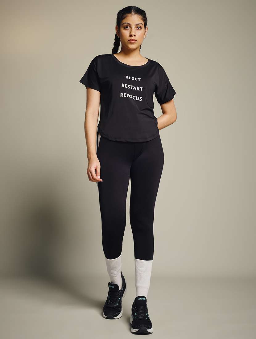 women typography prnted dri-fit sports t-shirt - 21959993 -  Standard Image - 5