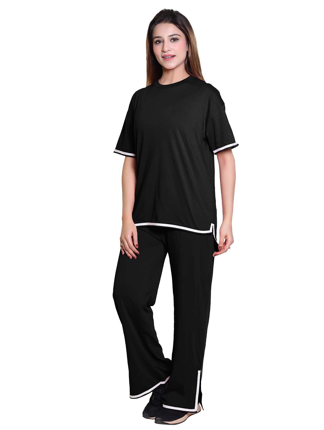 women solid short sleeve t-shirt & trouser co ord set - 21960317 -  Standard Image - 3