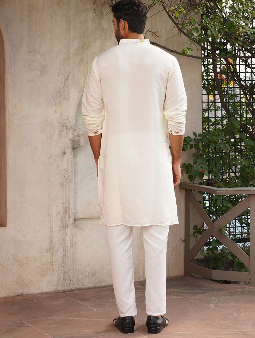 men off white embroidered kurta and pyjama set  - 21960385 -  Standard Image - 3